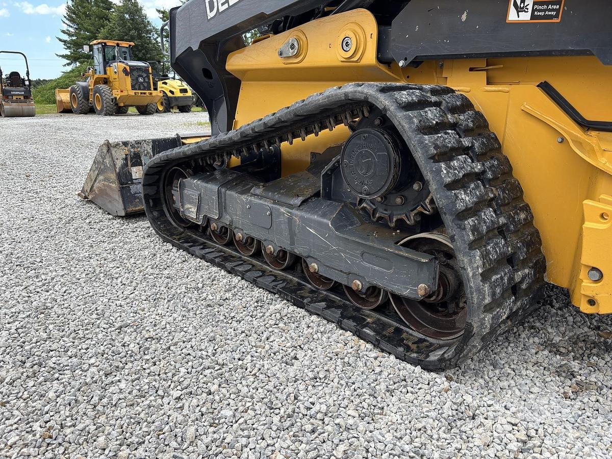 Used 2024 DEERE 333G