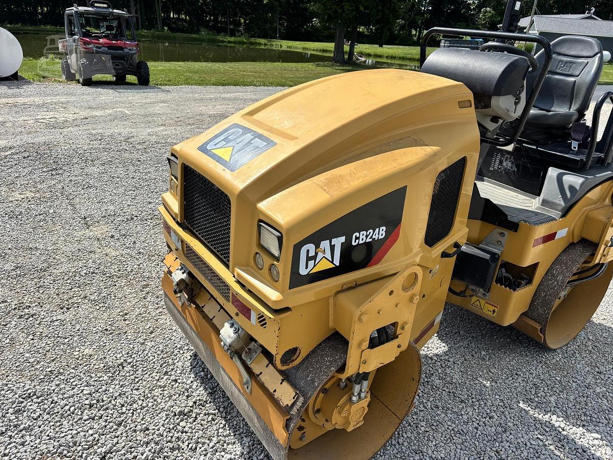 Used 2018 CATERPILLAR CB24B