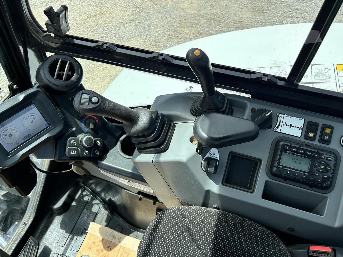 2023 BOBCAT E50R2