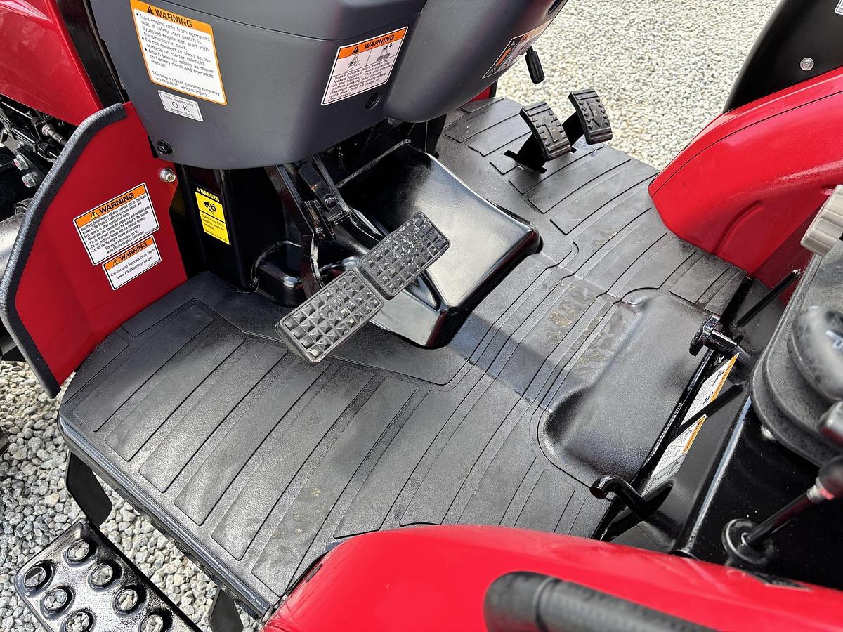 Used 2021 MAHINDRA 2638 HST