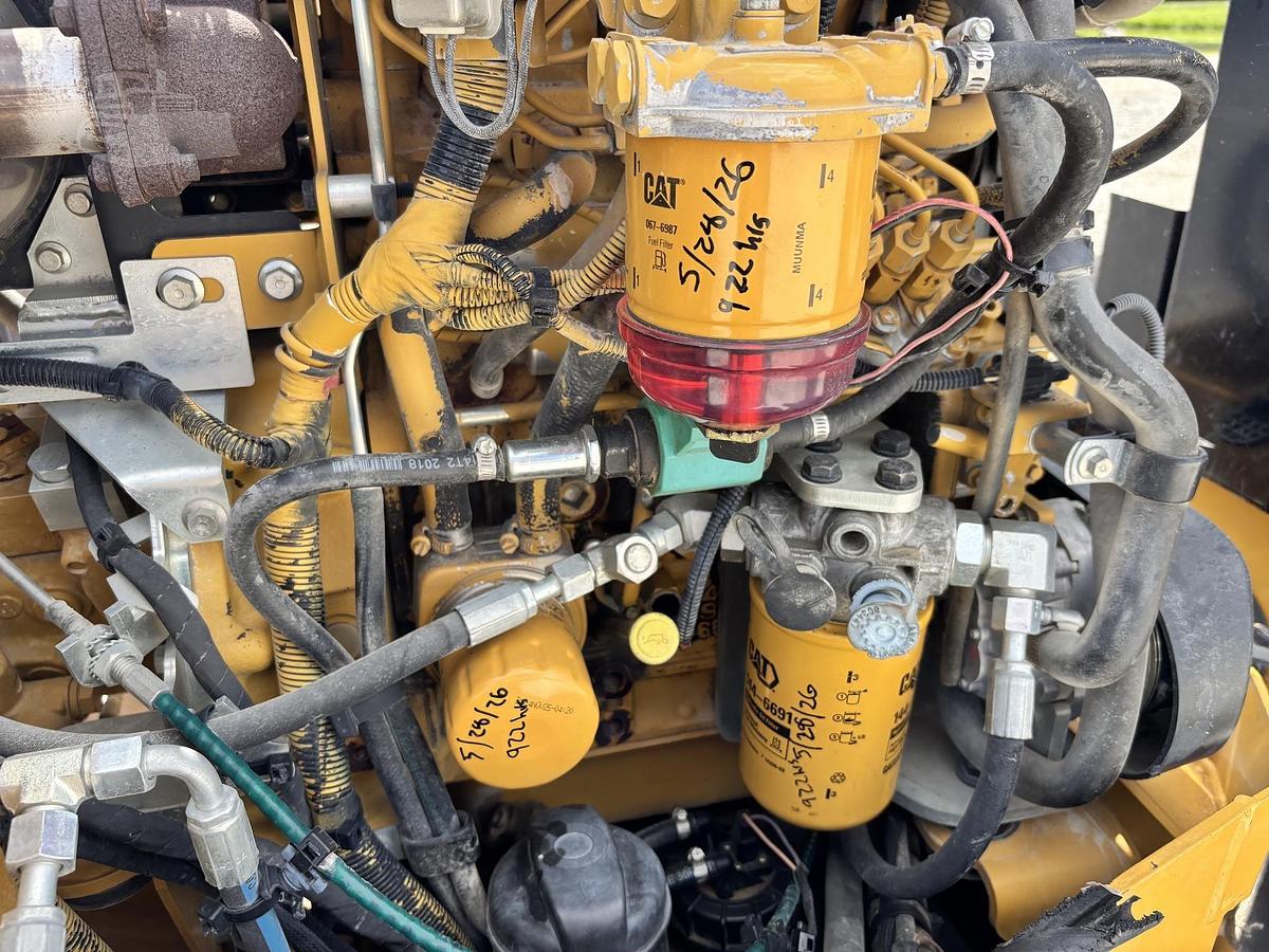 Used 2019 CATERPILLAR CB24B
