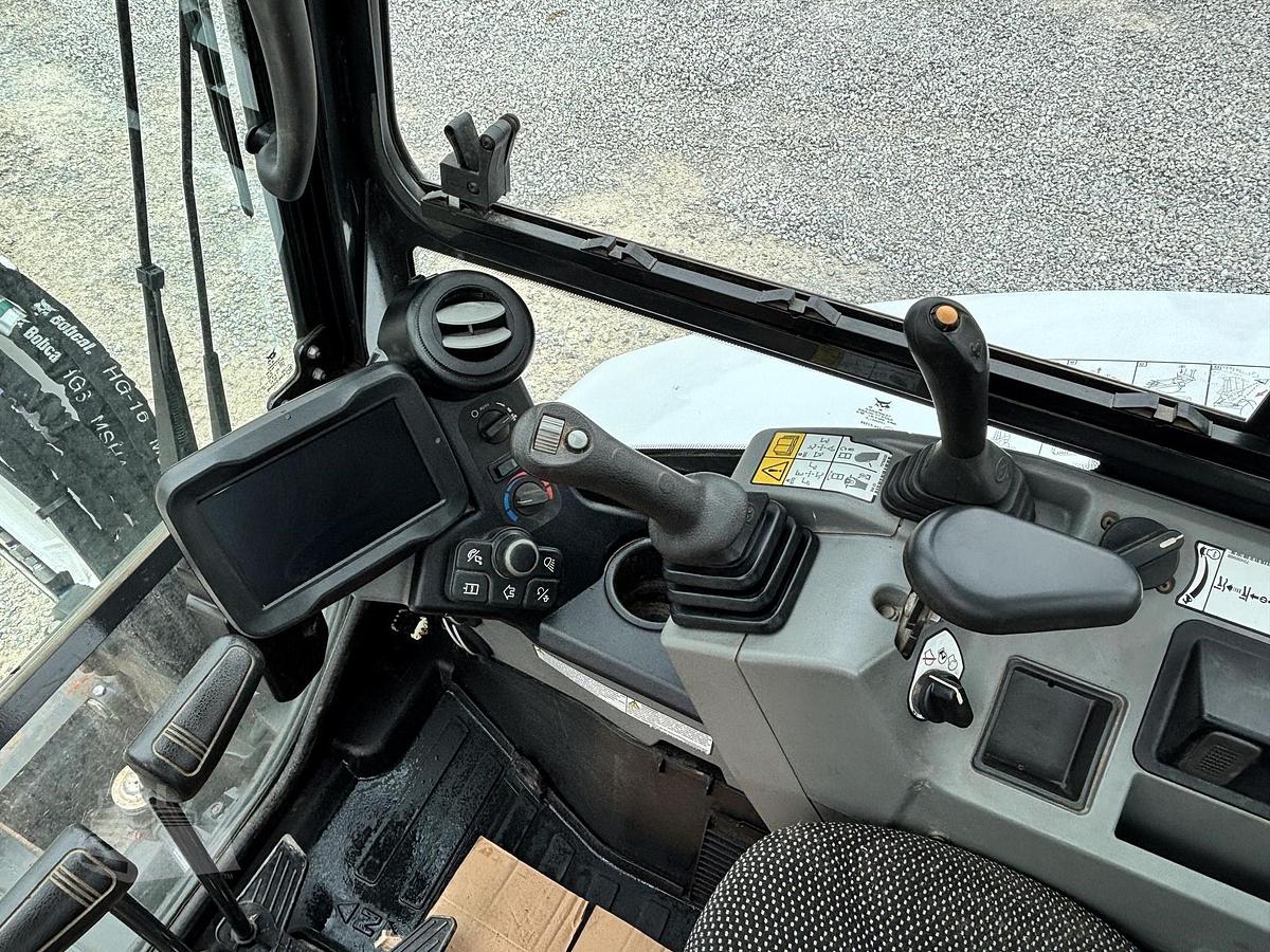 2023 BOBCAT E35IR2