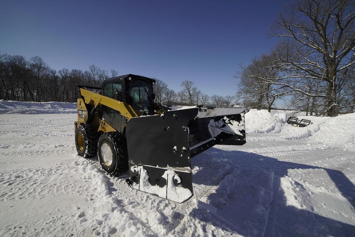 JENKINS IRON & STEEL 72" DELUXE SNOW PUSHER