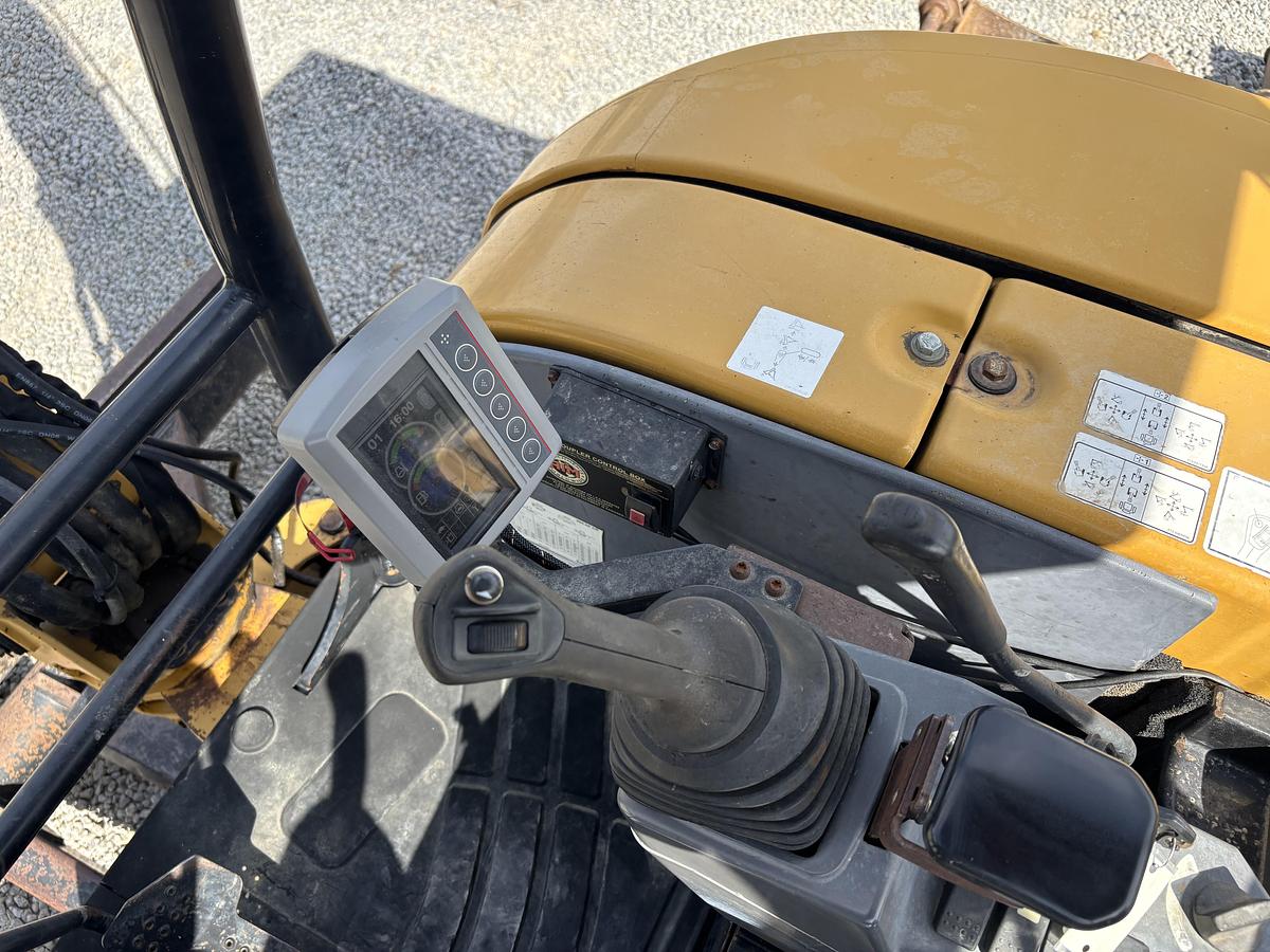 Used 2014 CATERPILLAR 303.5E CR
