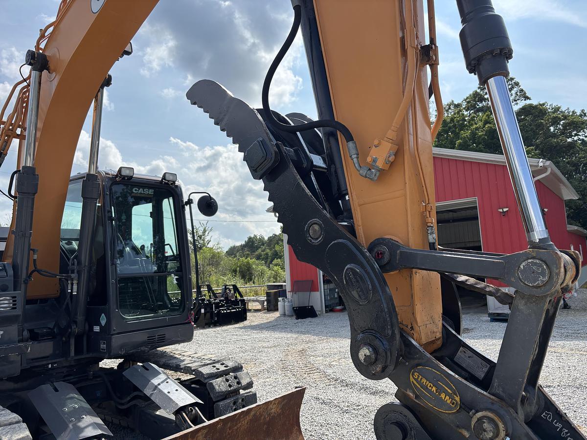 Used Case 145D SR Excavator