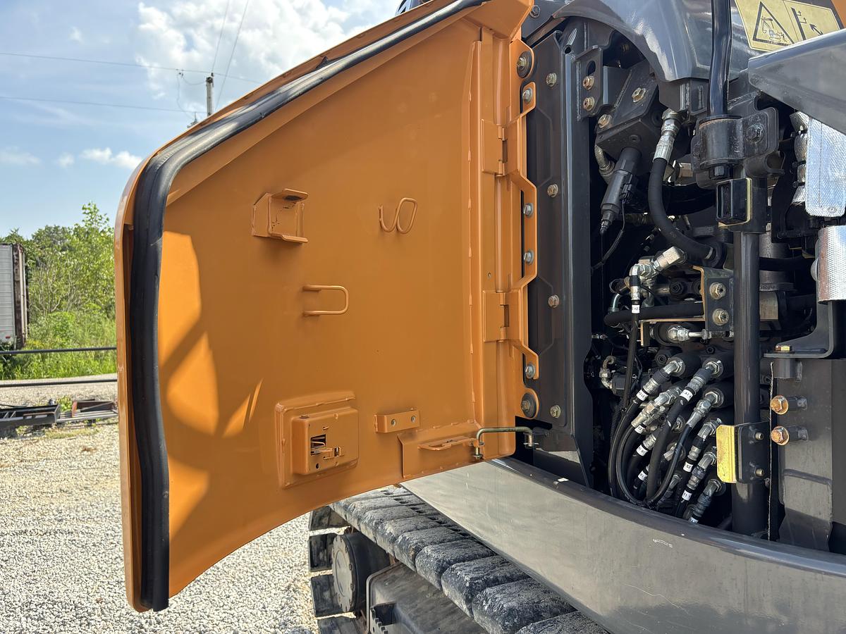 Used Case 145D SR Excavator
