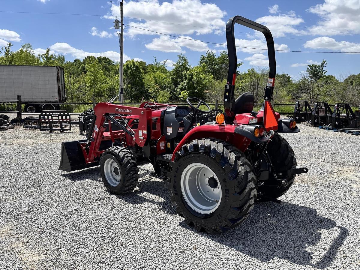 Used 2021 MAHINDRA 2638 HST
