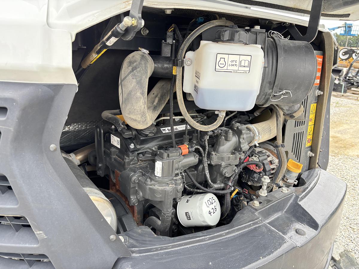 Used 2022 BOBCAT E60r2