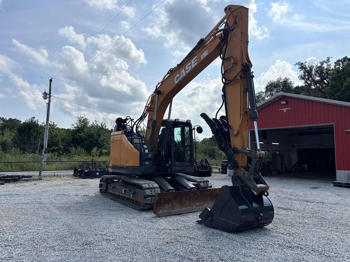 Used Case 145D SR Excavator