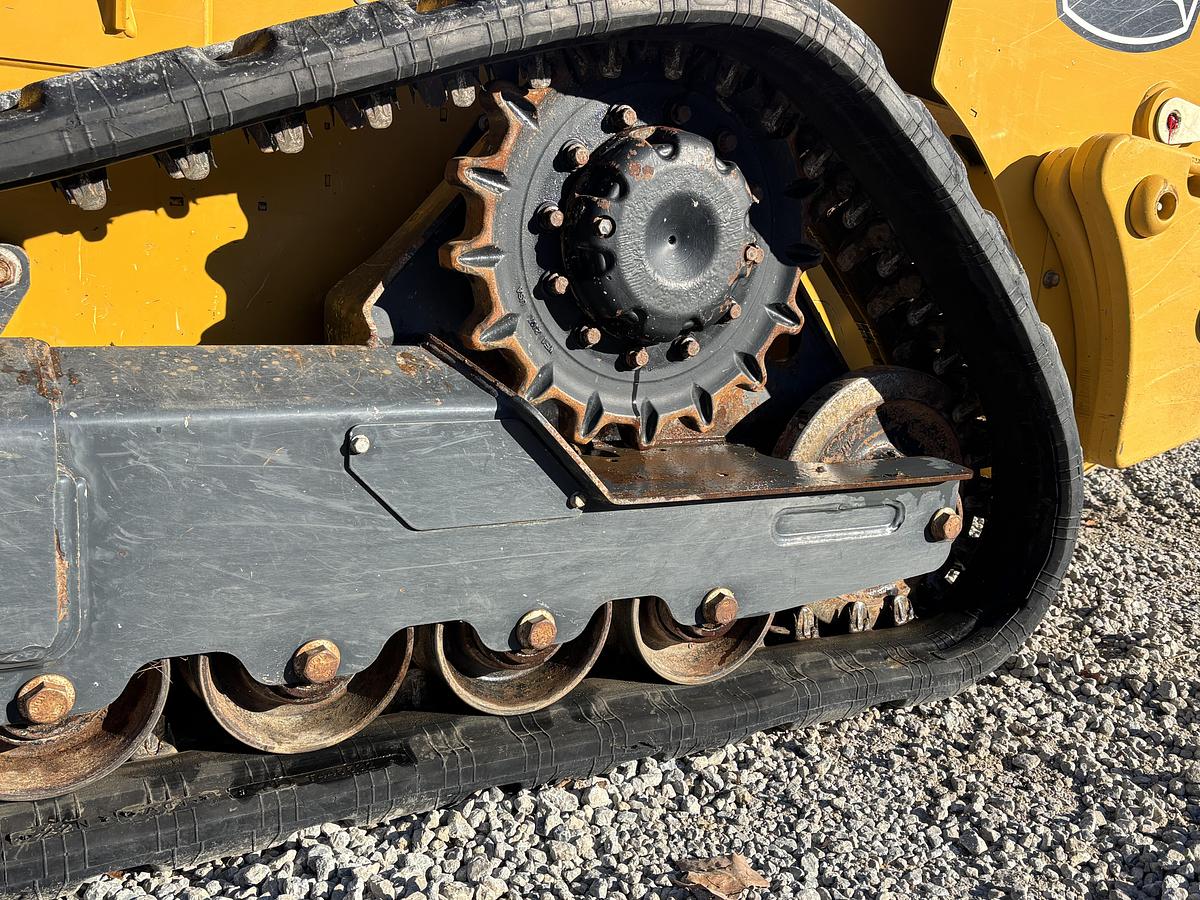 Used 2023 John Deere 317G