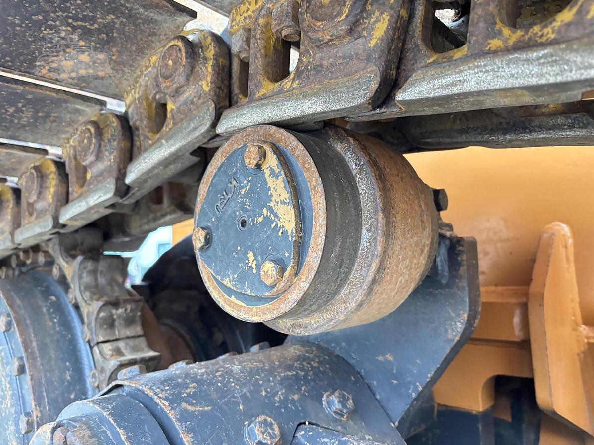 Used 2015 CASE 1150M WT