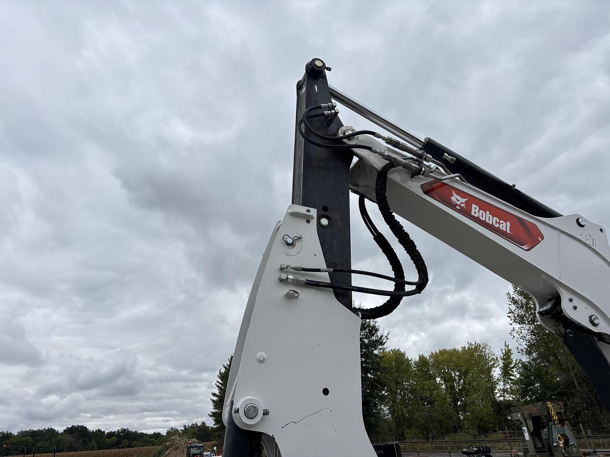Used 2022 BOBCAT E60r2