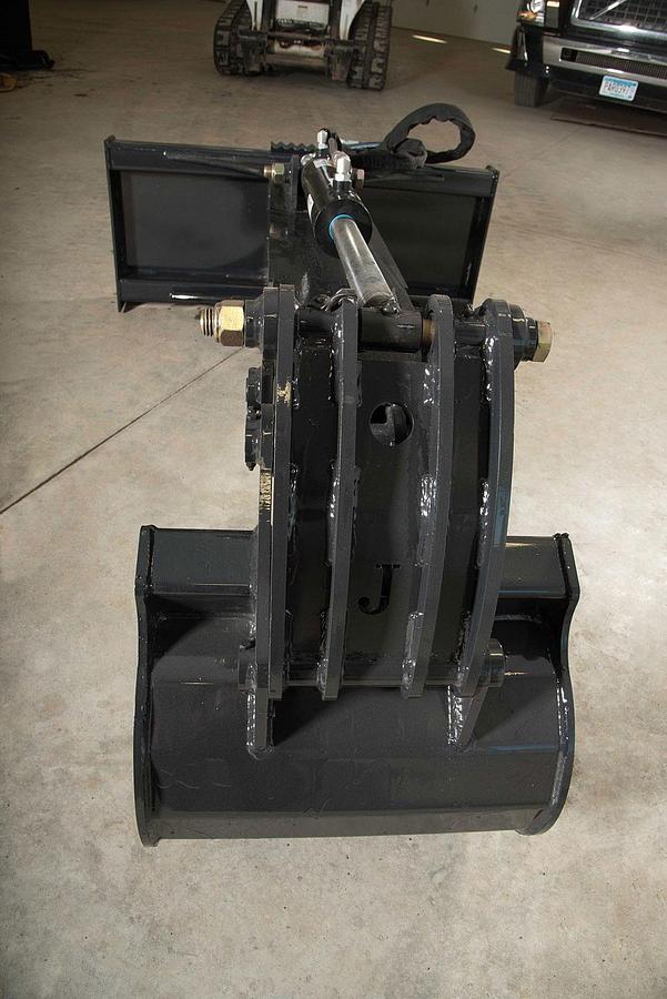JENKINS IRON & STEEL BACKHOE ATTACHMENT