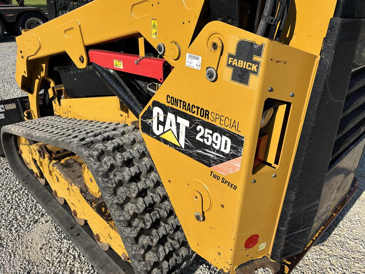 Used 2016 CATERPILLAR 259D