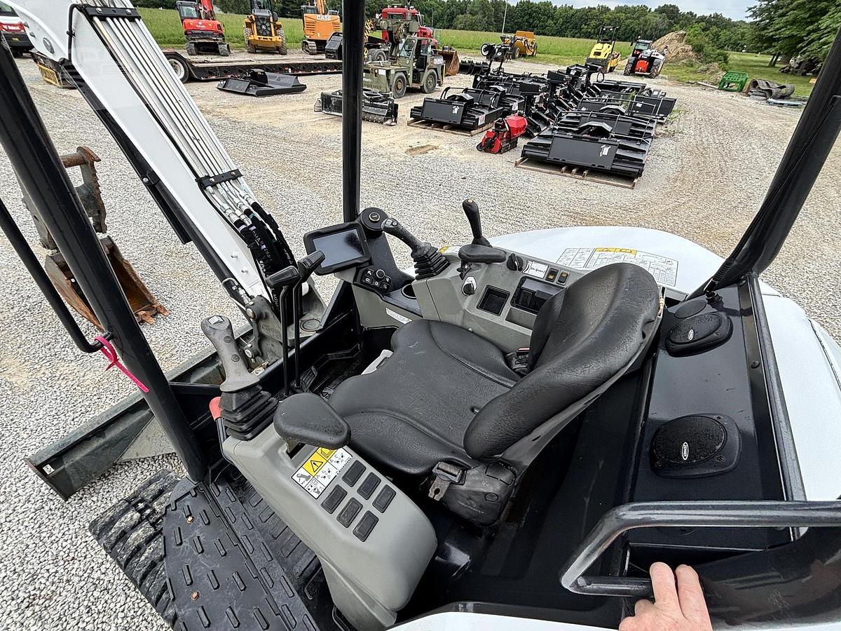 2022 BOBCAT E42R2