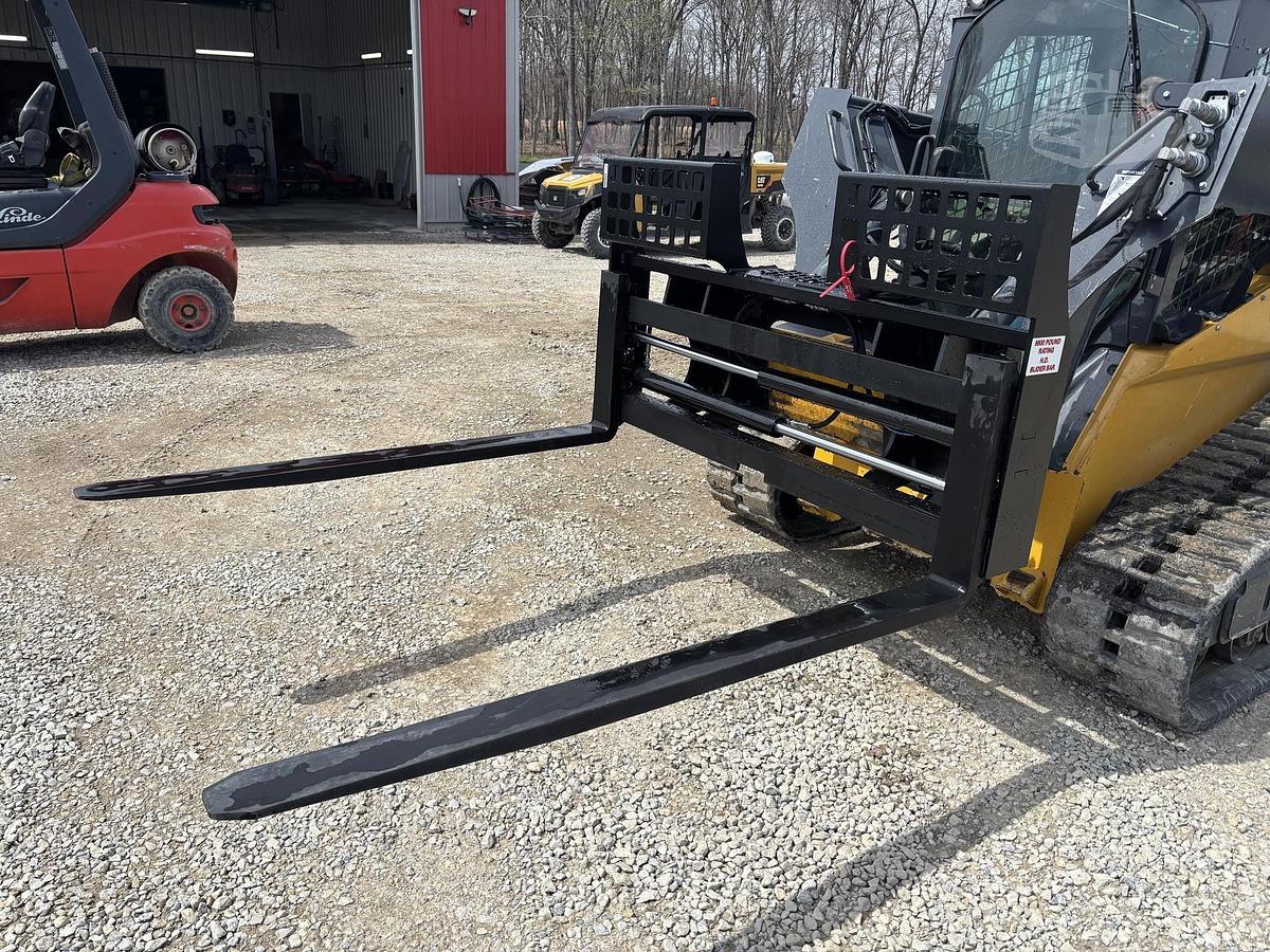 JENKINS IRON & STEEL HYDRAULIC SLIDING PALLET FORKS