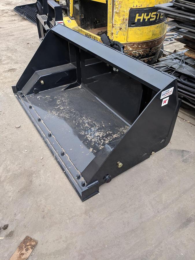 JENKINS IRON & STEEL 62" HIGH DUMP BUCKET
