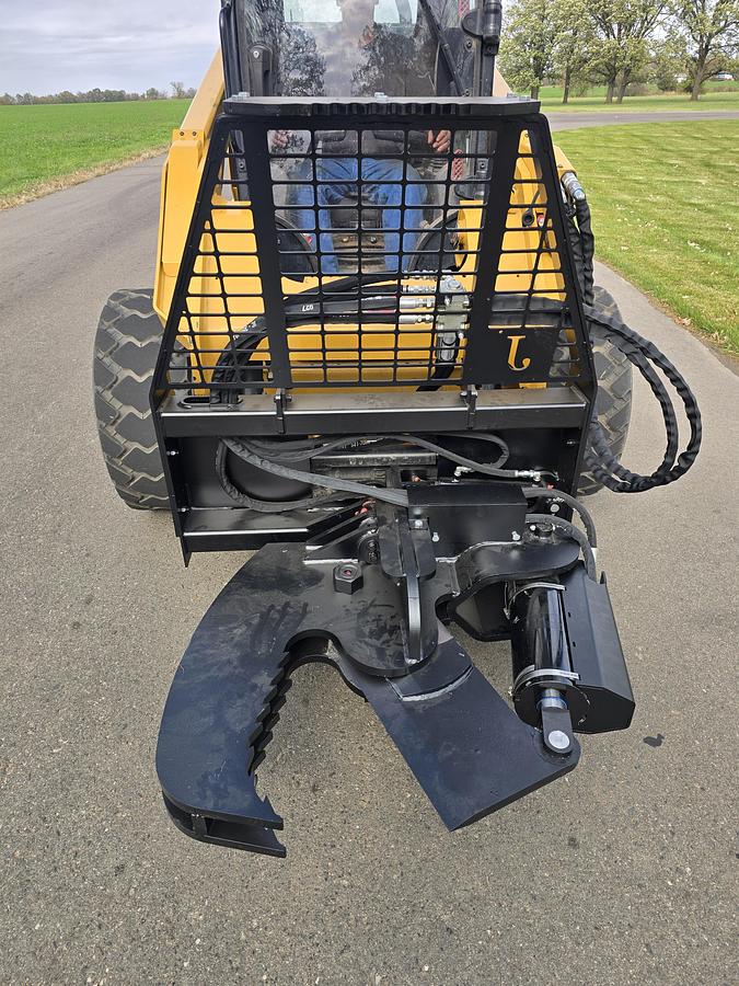 JENKINS IRON & STEEL HYDRAULIC ROTATING TREE SHEAR