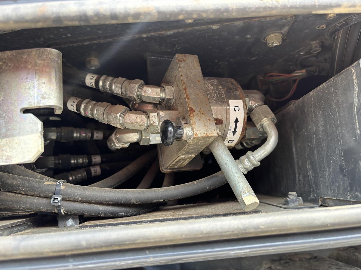 Used Case 145D SR Excavator