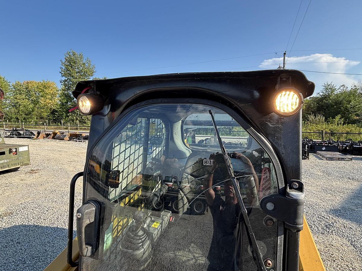 Used 2016 CATERPILLAR 259D