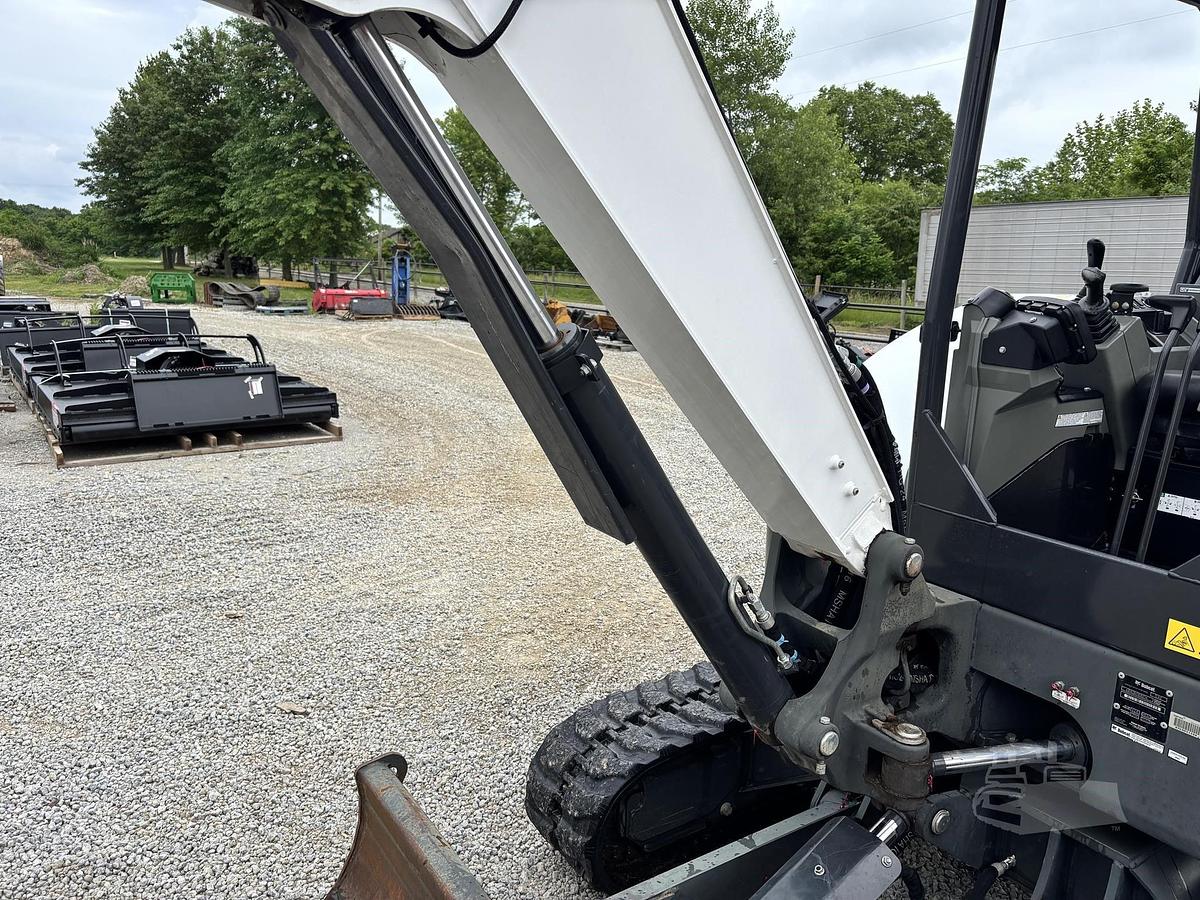 2022 BOBCAT E42R2