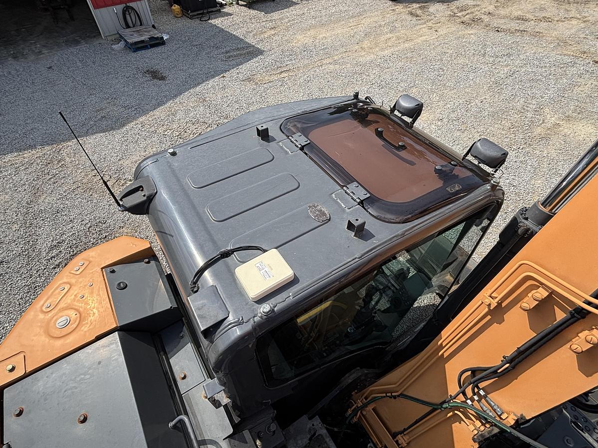 Used Case 145D SR Excavator