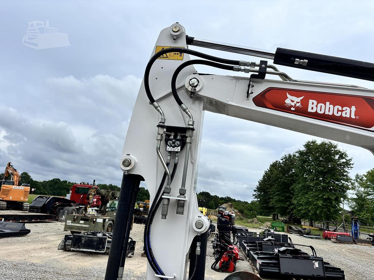 2022 BOBCAT E42R2
