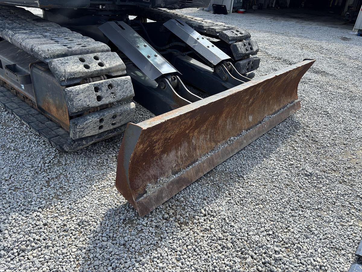 Used Case 145D SR Excavator