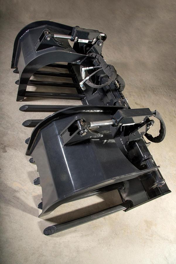JENKINS IRON & STEEL 78" TINE GRAPPLE