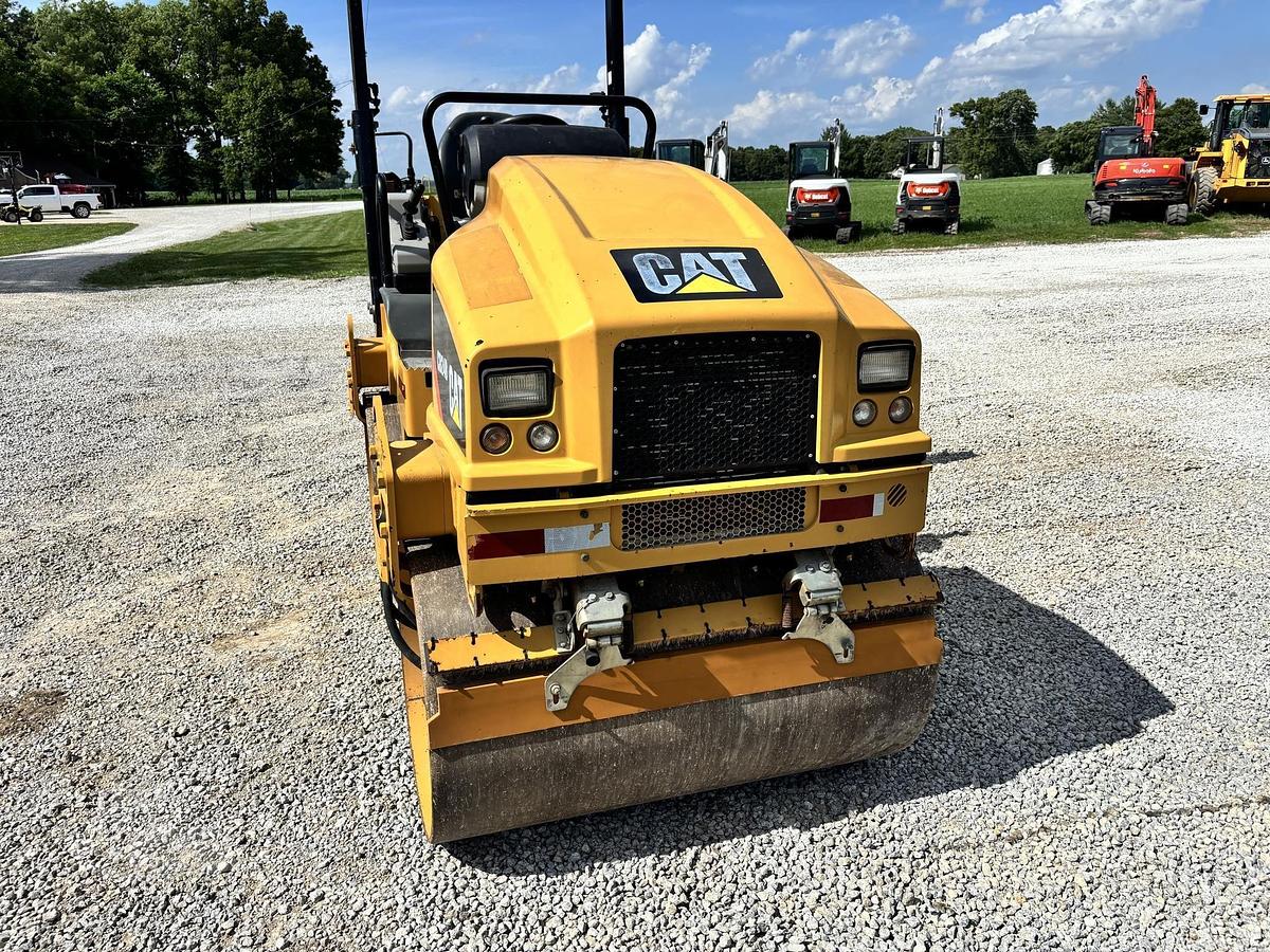 Used 2018 CATERPILLAR CB24B
