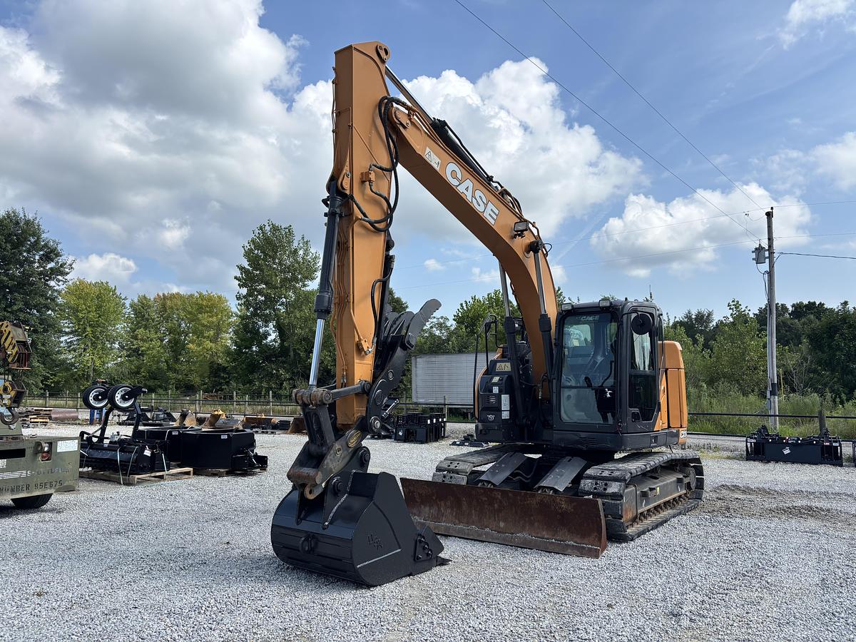 Used Case 145D SR Excavator