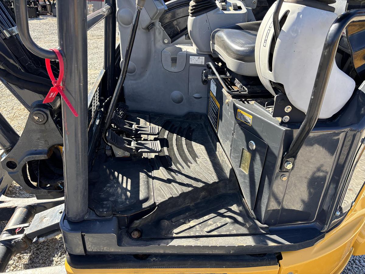 Used 2021 John Deere 35G