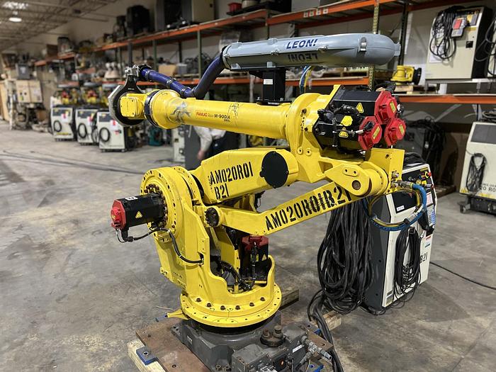 Used FANUC M900iA/260L, CLEANED AND TESTED, ONLY 3,808 HOURS