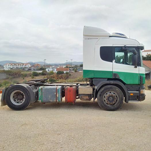 Usado 1997 SCANIA P124L 360