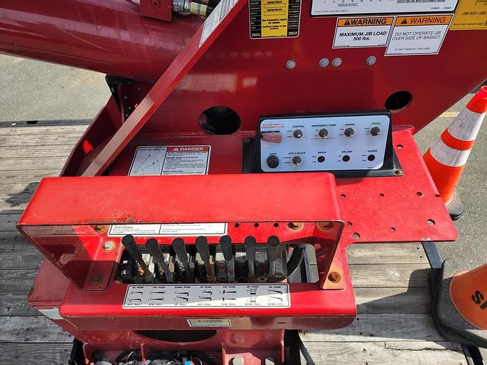 Used 2017 Elliott G85R Sign Crane on 2017 Freightliner M2-106 6x4 Reg Cab Flatbed Truck - MB7599