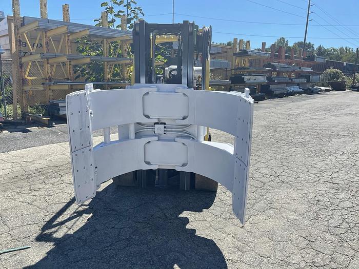 Used 12,000 POUND HYSTER ROLL CLAMP FORKLIFT W/ 60" CASCADE CLAMP 1,600 HOURS - PENDING