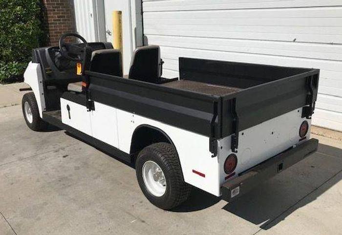 Used 2015 Columbia ParCar SU5-L