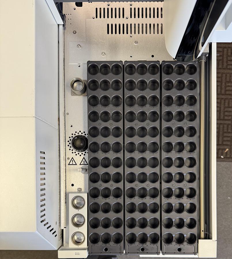 Refurbished Agilent 7697A Headspace with Autosampler