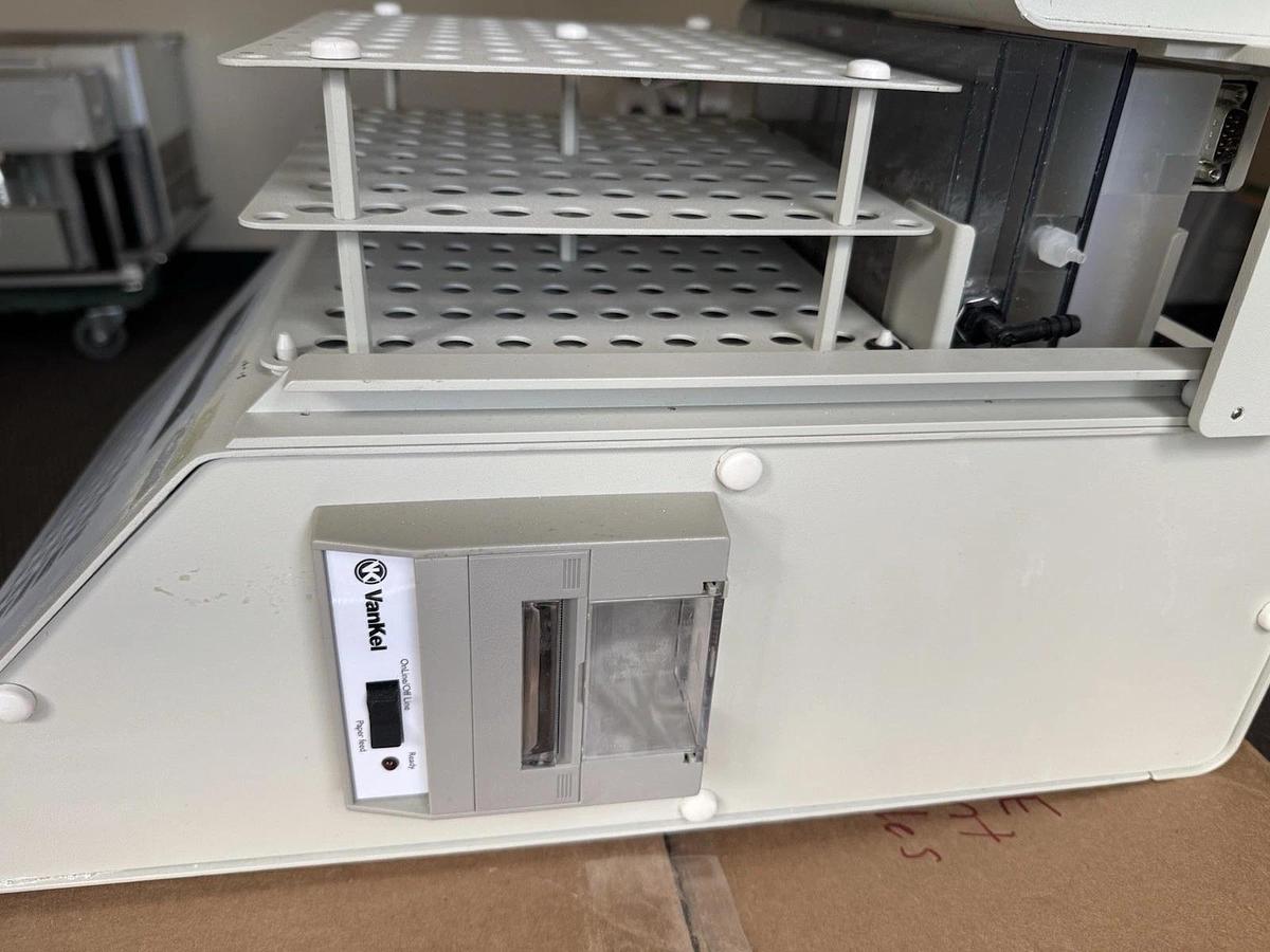 Used Vankel VK8000 Dissolution Auto Sampling System 15-1220