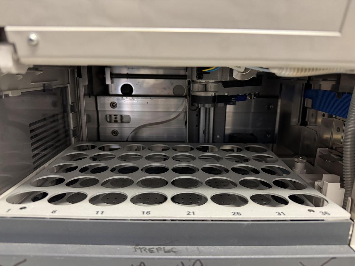 Used Agilent 1100 Series Preparative HPLC With ELSD, Complete System! Computer