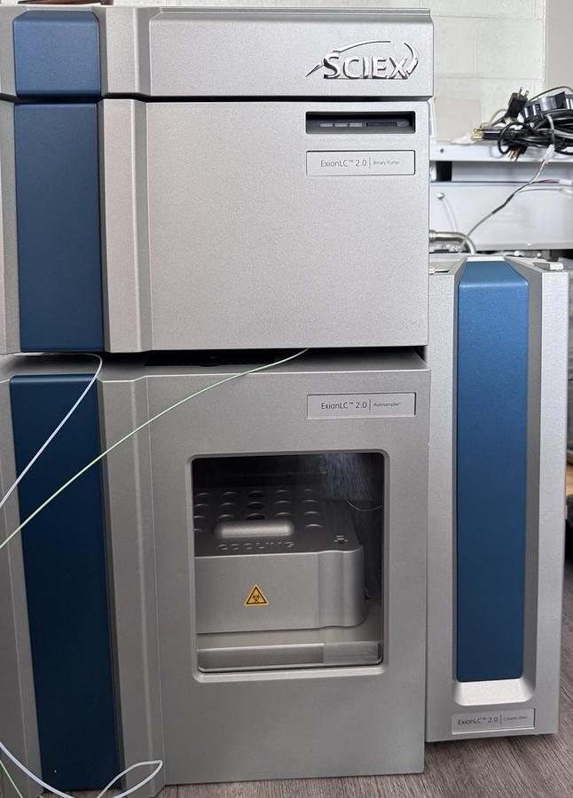 Used SCIEX Exion LC 2.0 UHPLC AS-200+, BP-200+, CO-200+, Solvent Tray, Switch