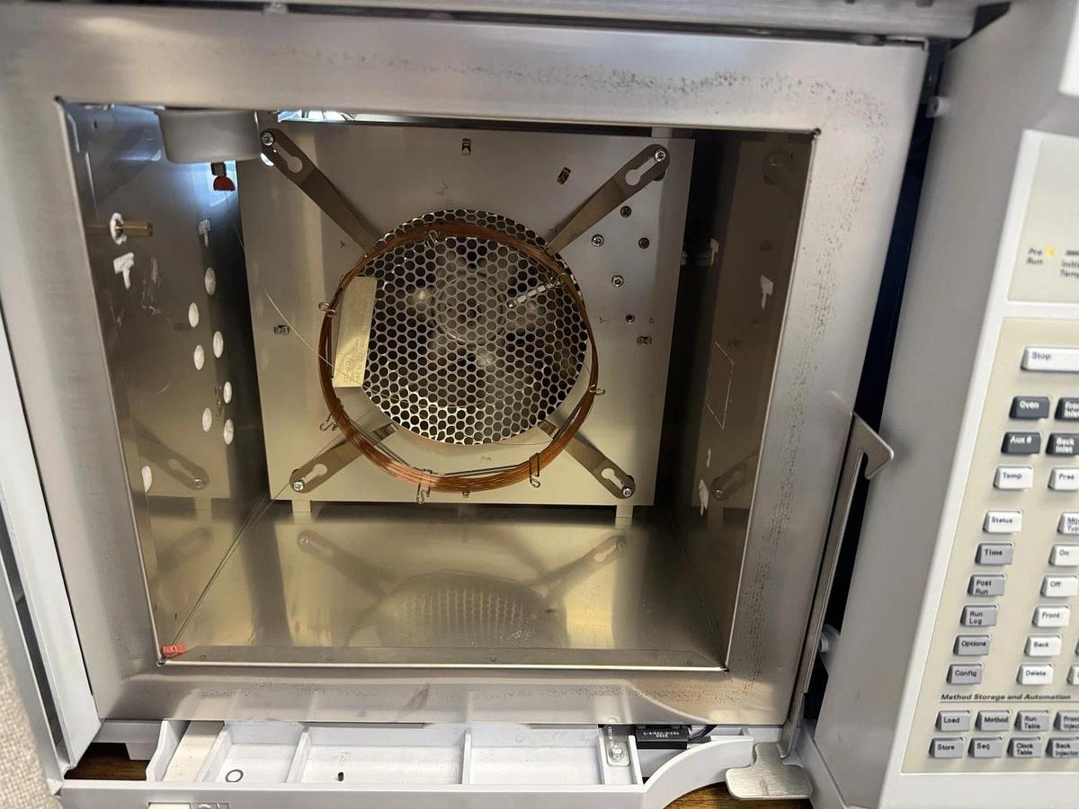 Refurbished Agilent 6890N 5975C Inert XL MSD G2614A w/ Computer Chemstation GC/MS GCMS