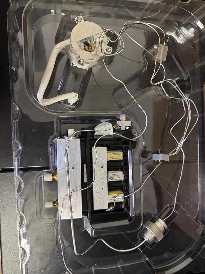 Used Agilent GC Volatiles Interface VOL VI inlet EPC Module 6890 Compete