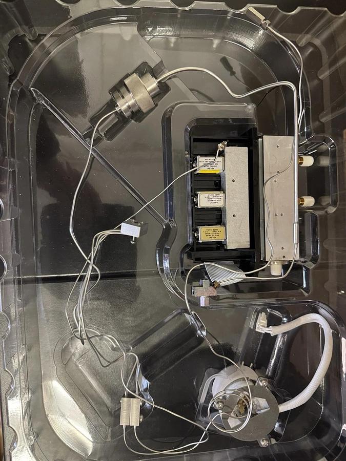 Used Agilent GC Volatiles Interface VOL VI inlet EPC Module 6890 Compete