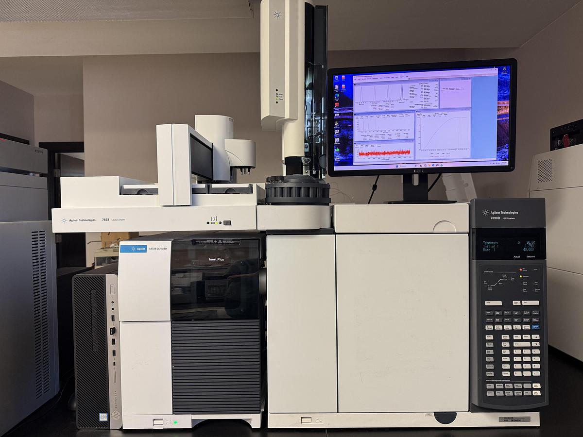 Refurbished Agilent 7890B 5977B GC/MS with G4513A and G4514A autosampler