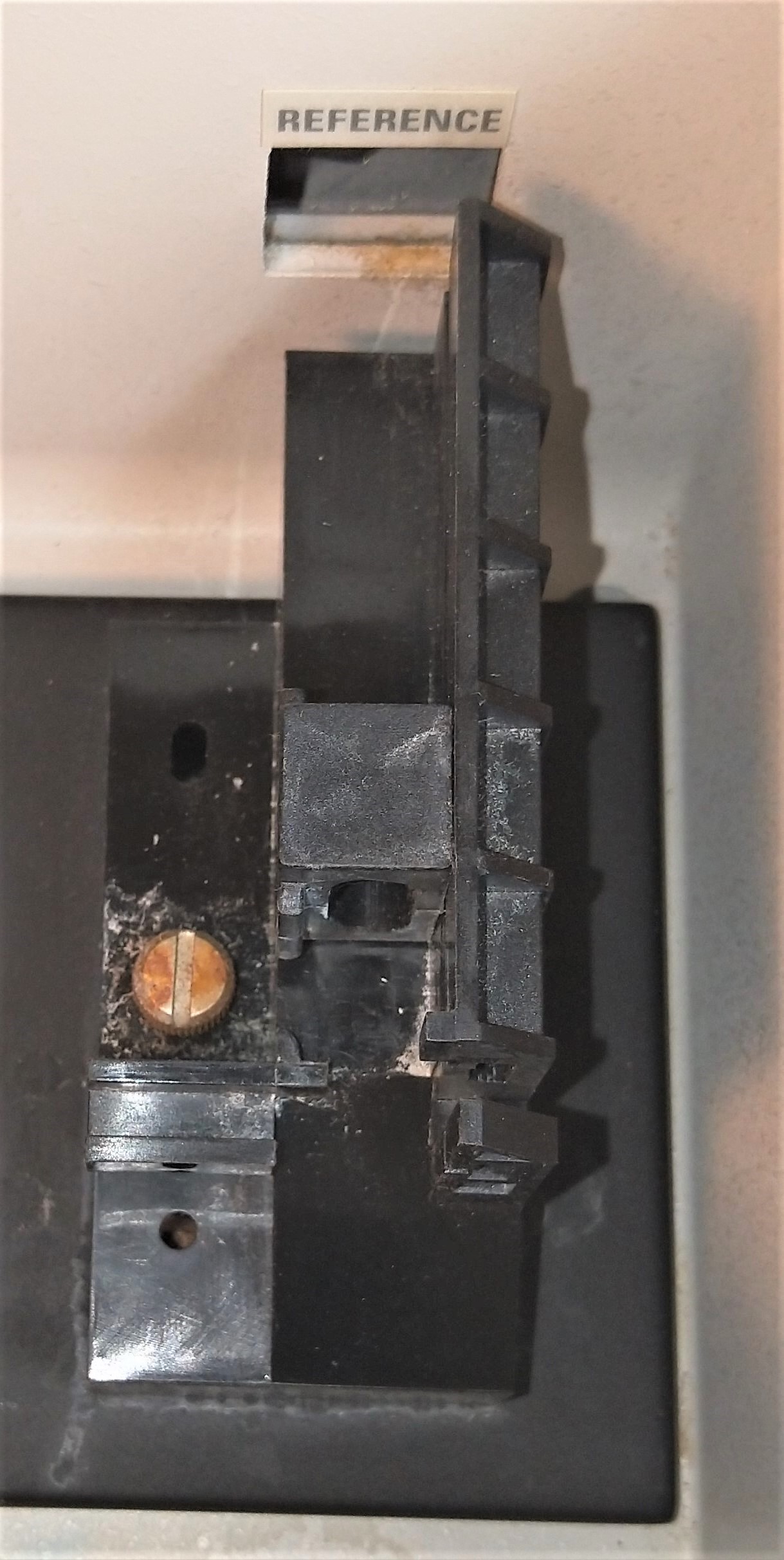 As is (7000) ATi Unicam UV4-200 UV-Visible Spectrophotometer - 190 to 900nm - FOR PARTS