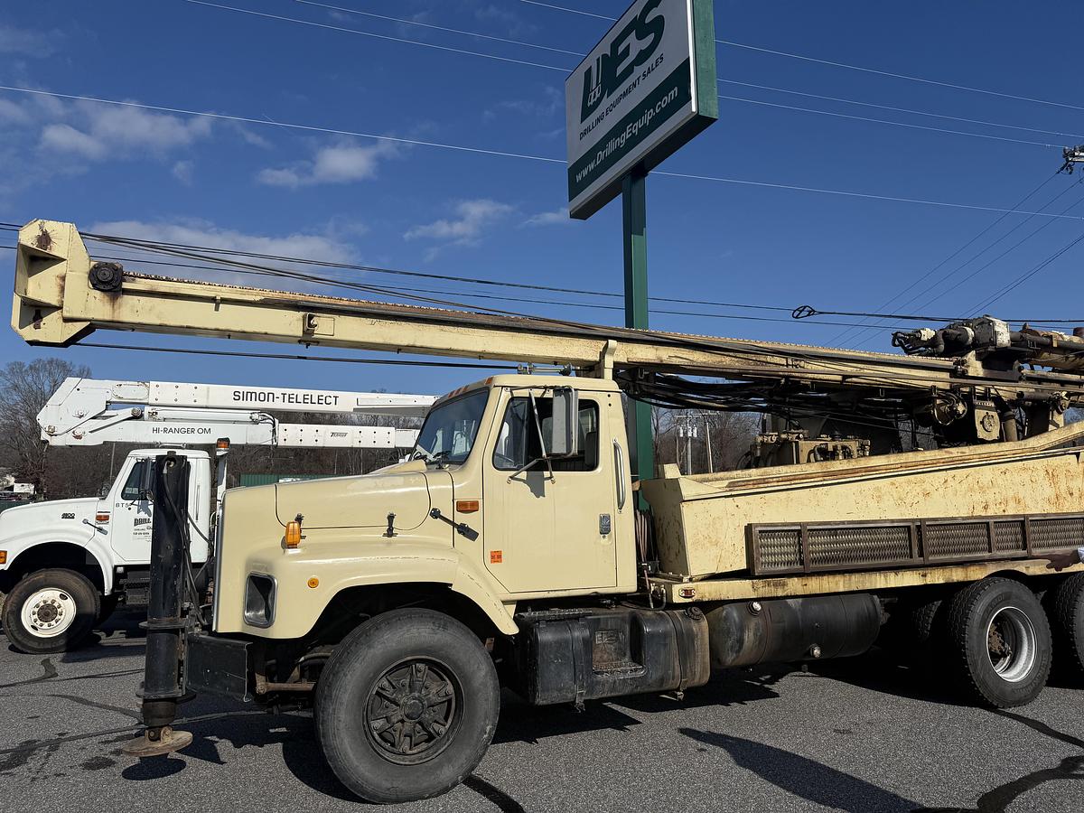 Used 1993 T2W Drill Rig