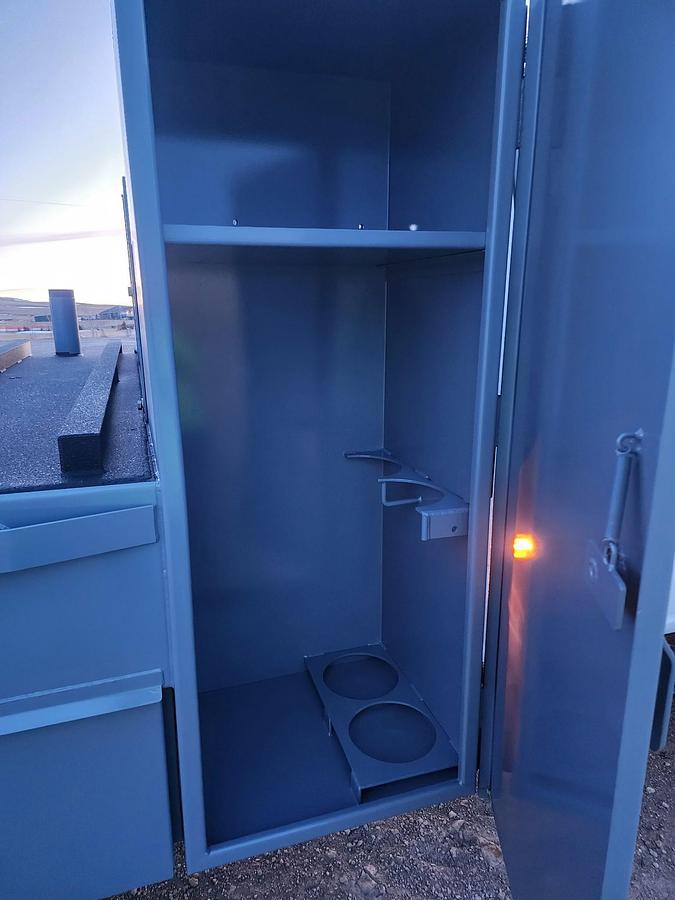 2024 DES 700/160 Helper