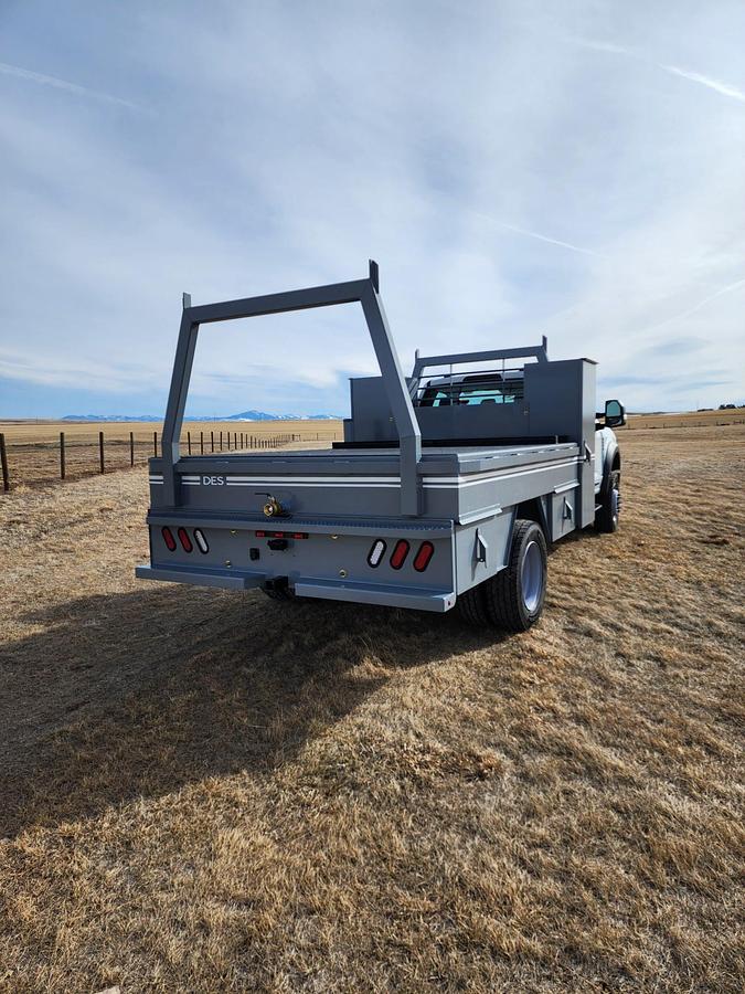 2024 DES 700/160 Helper