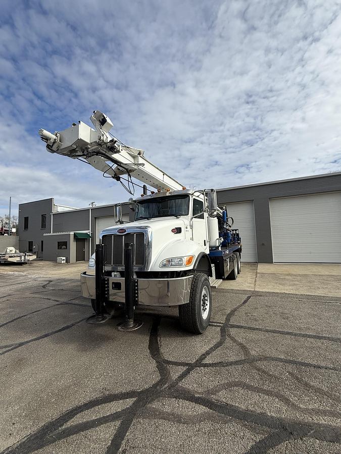 Used Versa-Drill V-140X